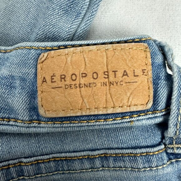 Aeropostale Light Wash Jeggings Womens Size 6 Comfortable Stretch Denim Jeans - Picture 3 of 5